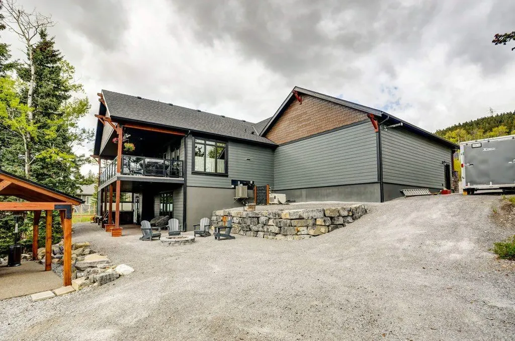 61 Kananaskis Place Coleman AB T0K 0M0