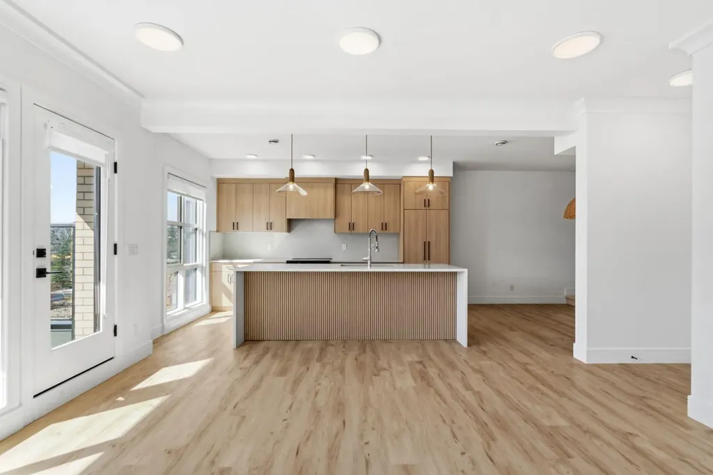4270 Norford Avenue NW Calgary AB T3B 6P8