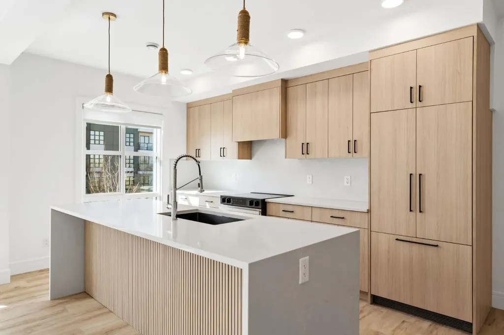 4270 Norford Avenue NW Calgary AB T3B 6P8