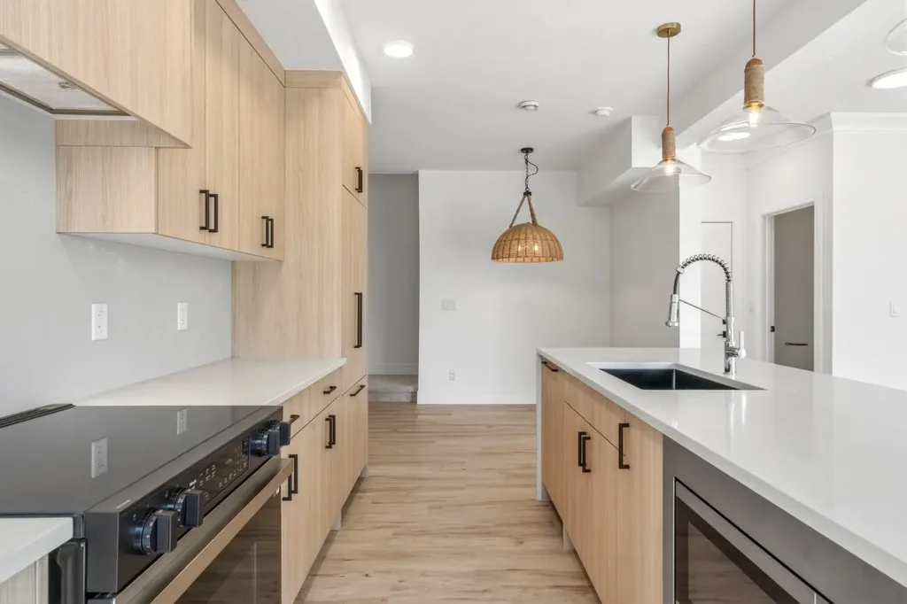 4270 Norford Avenue NW Calgary AB T3B 6P8