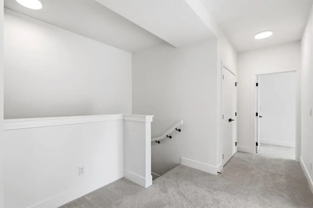 4270 Norford Avenue NW Calgary AB T3B 6P8