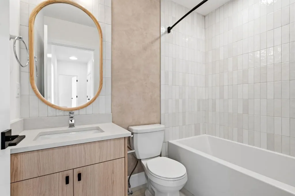 4270 Norford Avenue NW Calgary AB T3B 6P8