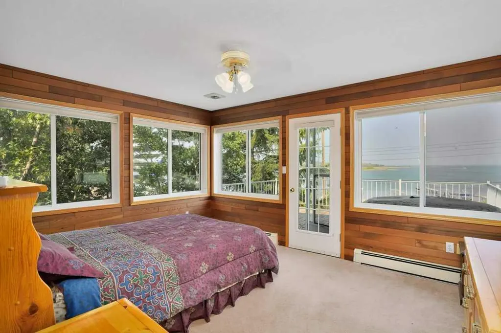 34 Beach Street E Rochon Sands AB T0C 3B0