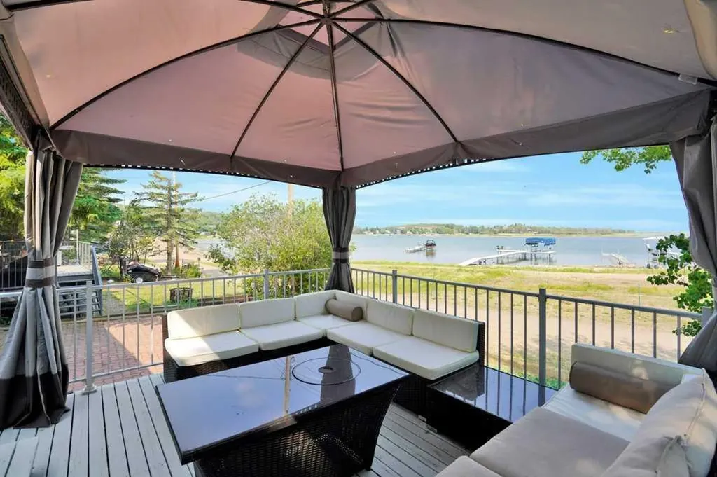 34 Beach Street E Rochon Sands AB T0C 3B0
