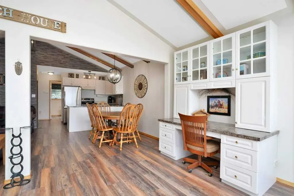 34 Beach Street E Rochon Sands AB T0C 3B0