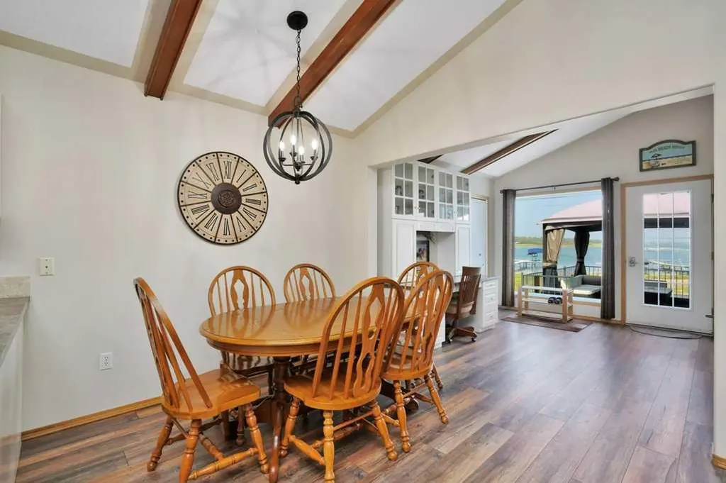 34 Beach Street E Rochon Sands AB T0C 3B0