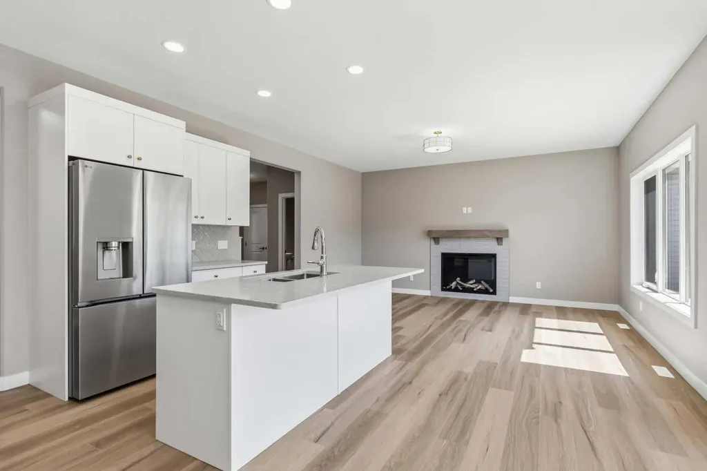 241 Warren Way Fort Mcmurray AB T9H5H9
