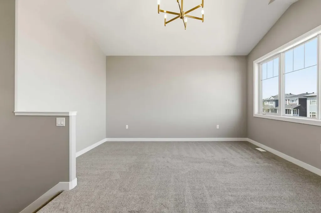 241 Warren Way Fort Mcmurray AB T9H5H9