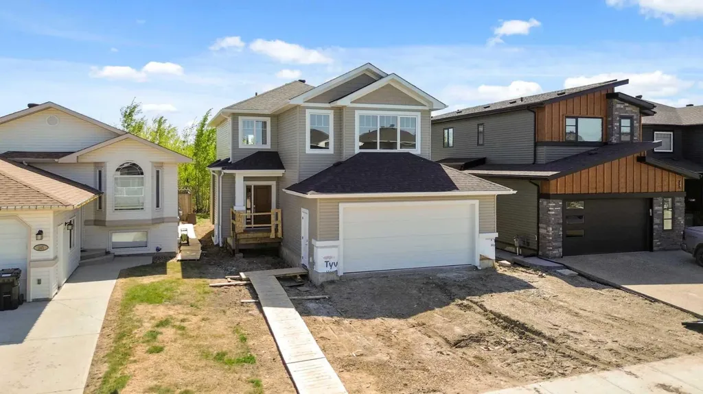 241 Warren Way Fort Mcmurray AB T9H5H9