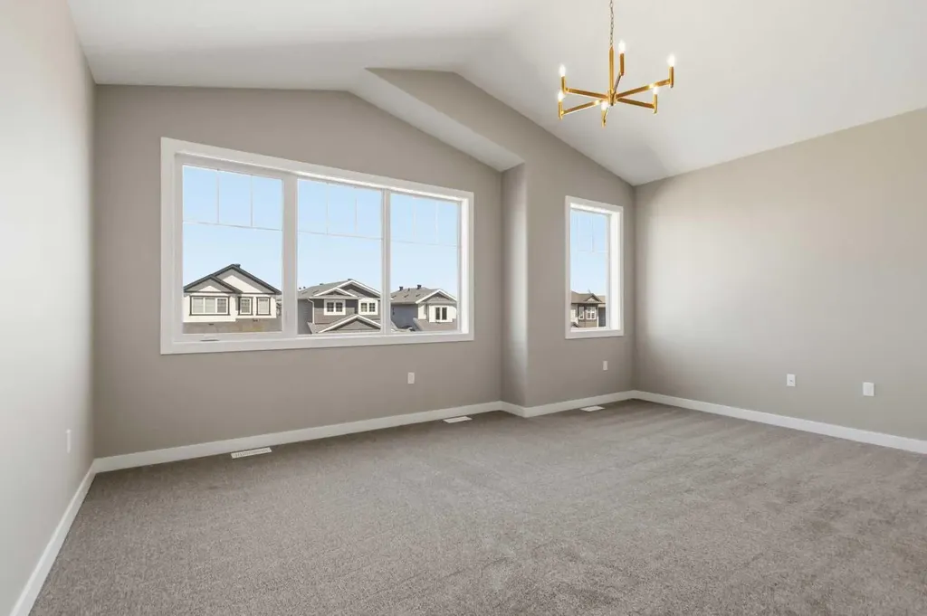 241 Warren Way Fort Mcmurray AB T9H5H9
