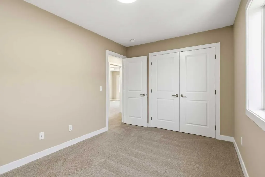 241 Warren Way Fort Mcmurray AB T9H5H9