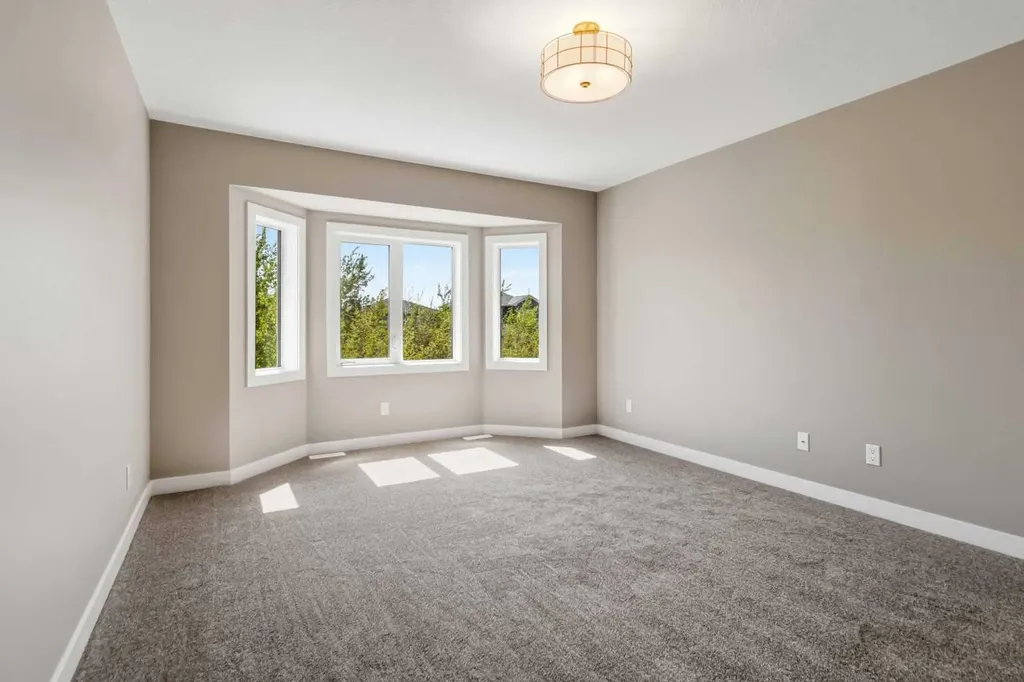 241 Warren Way Fort Mcmurray AB T9H5H9
