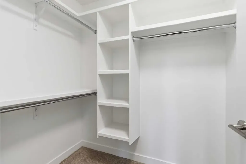 241 Warren Way Fort Mcmurray AB T9H5H9