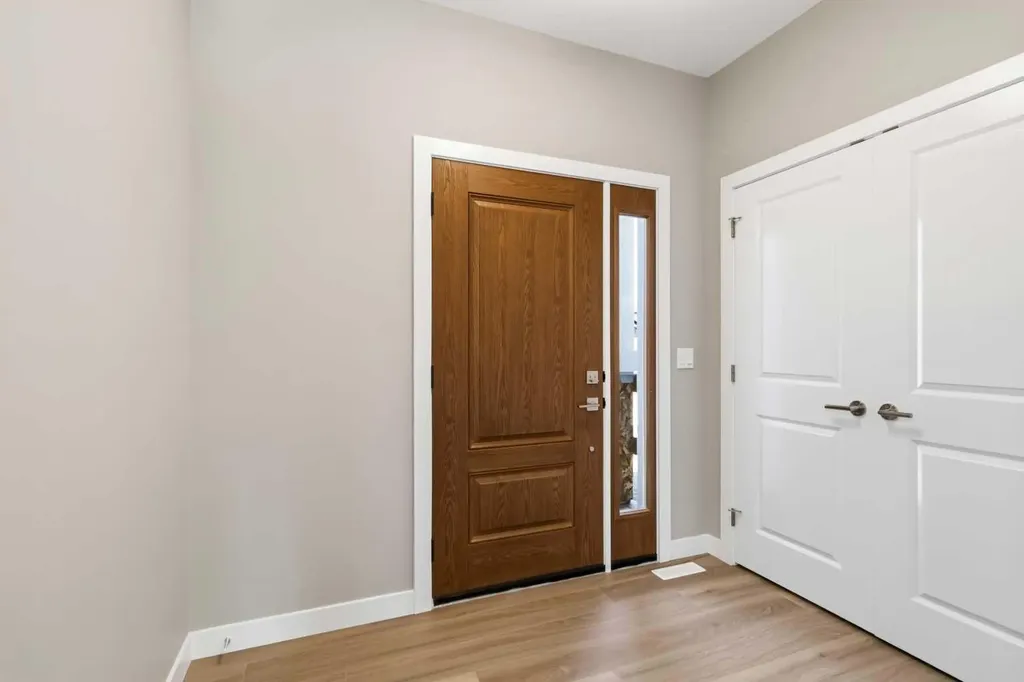 241 Warren Way Fort Mcmurray AB T9H5H9
