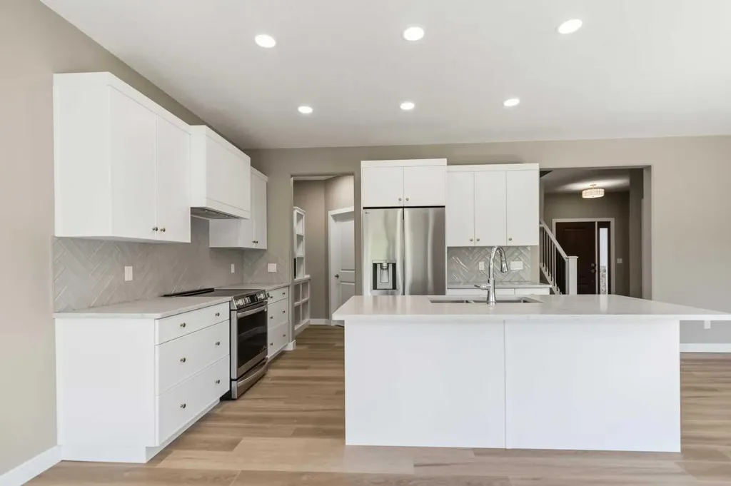 241 Warren Way Fort Mcmurray AB T9H5H9