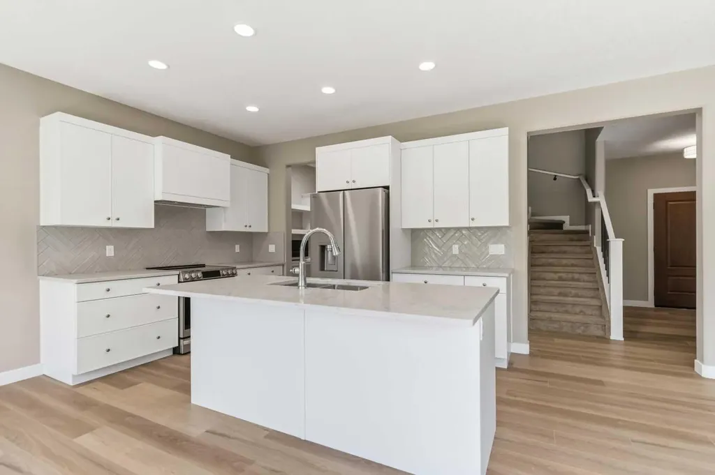 241 Warren Way Fort Mcmurray AB T9H5H9