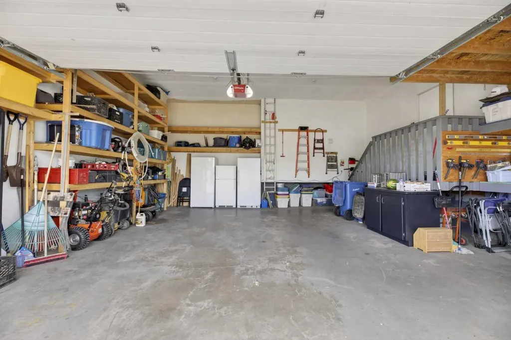 107 Westridge Place Didsbury AB T0M 0W0