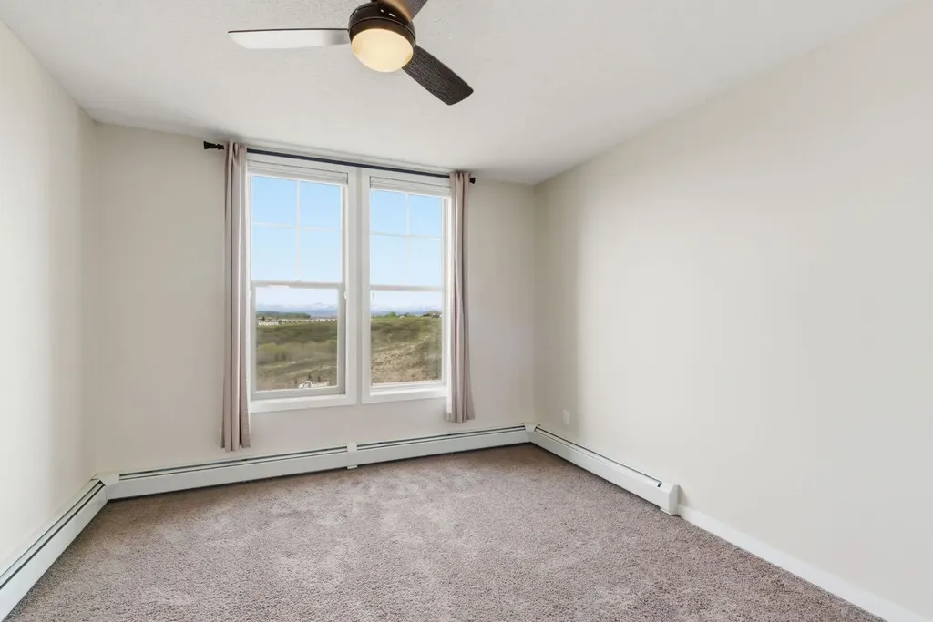 207 Sunset Drive Cochrane AB T4C0H8