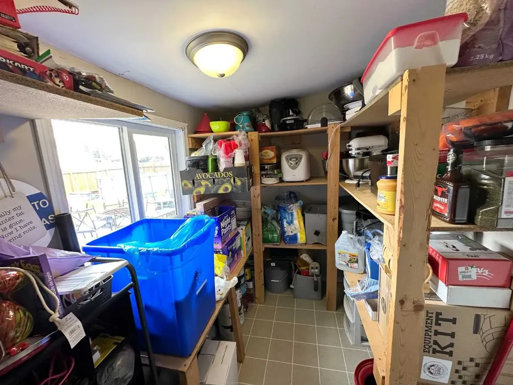 5304 46 Avenue Vermilion AB T9X 1X8