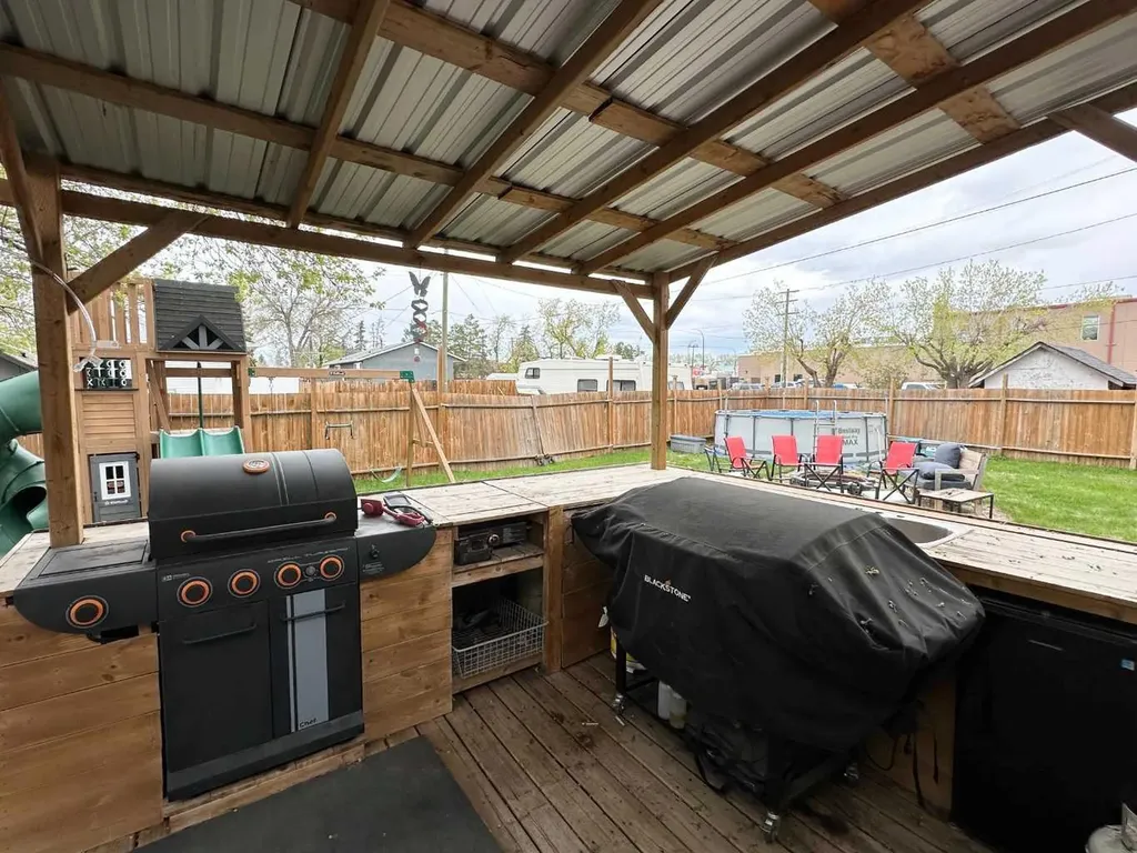 5304 46 Avenue Vermilion AB T9X 1X8
