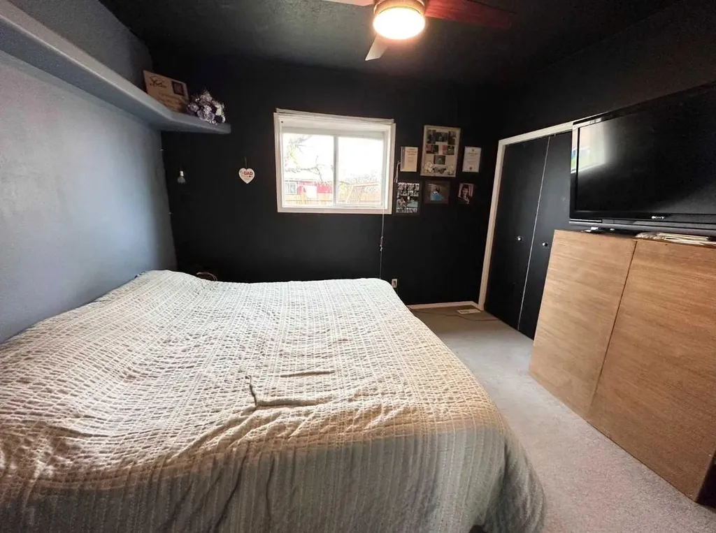 5304 46 Avenue Vermilion AB T9X 1X8