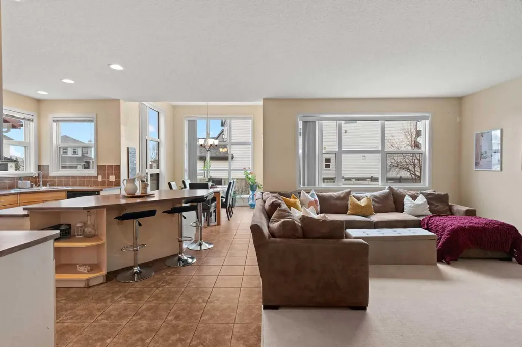 137 Copperleaf Bay SE Calgary AB T2Z0J2