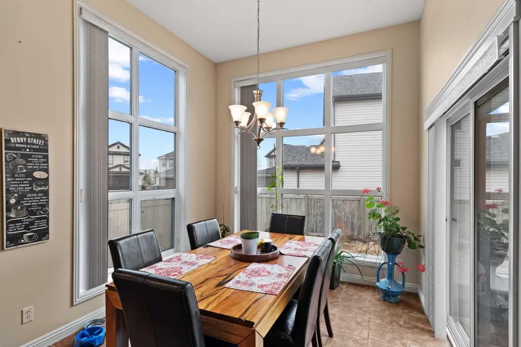 137 Copperleaf Bay SE Calgary AB T2Z0J2