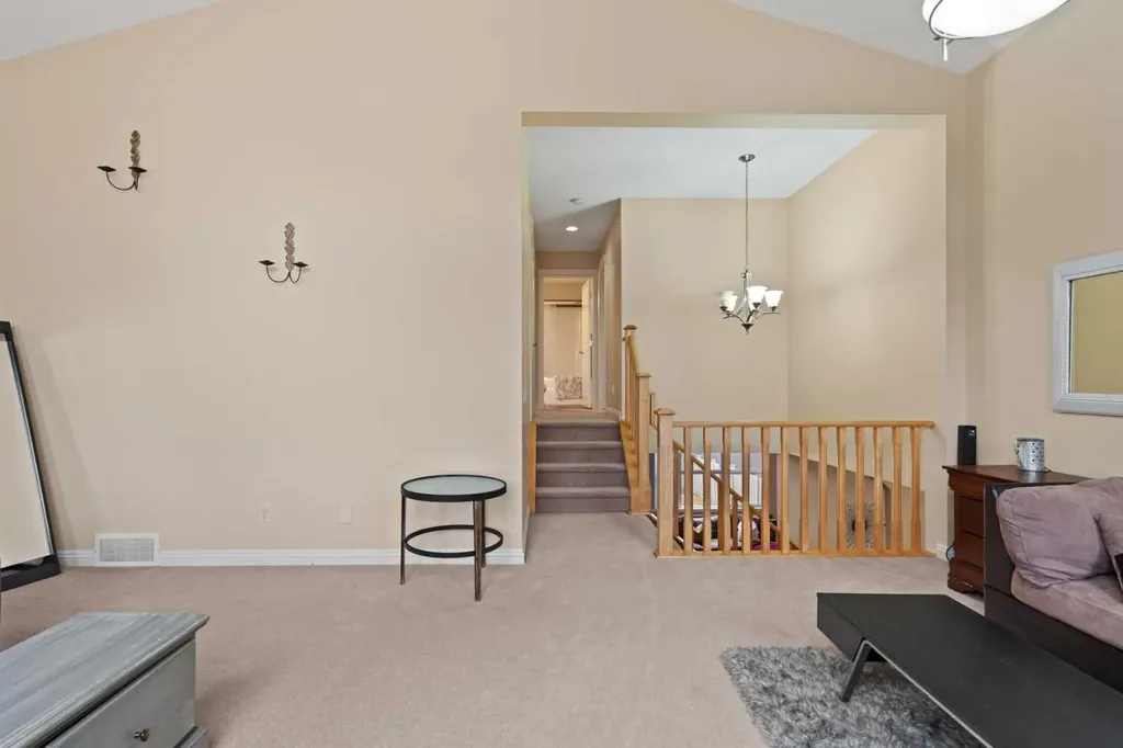 137 Copperleaf Bay SE Calgary AB T2Z0J2