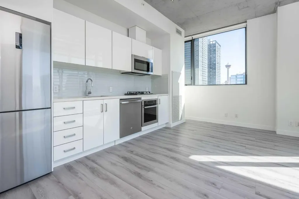 1010 6 Street SW Calgary AB T2R 1B4