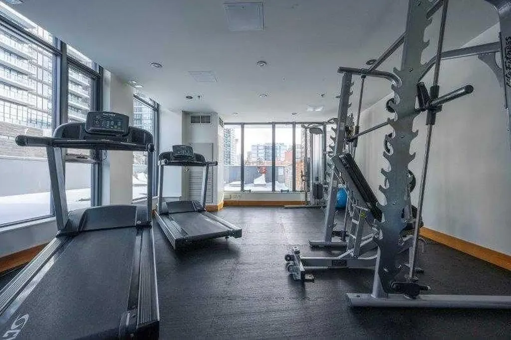 1010 6 Street SW Calgary AB T2R 1B4