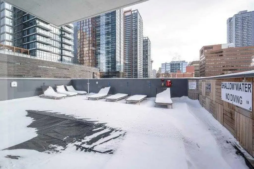 1010 6 Street SW Calgary AB T2R 1B4