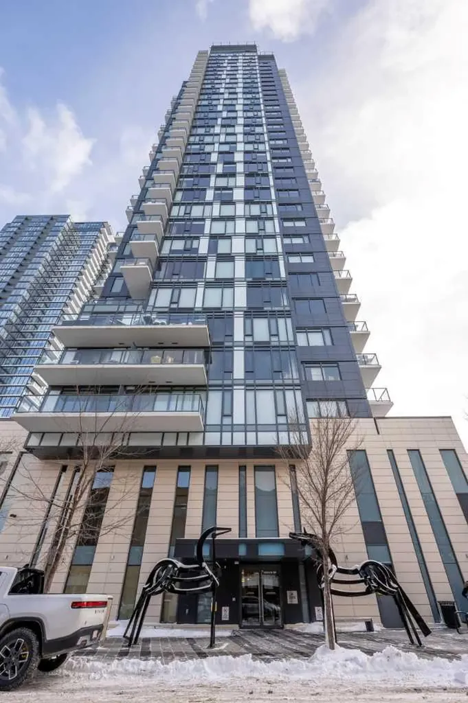 1010 6 Street SW Calgary AB T2R 1B4