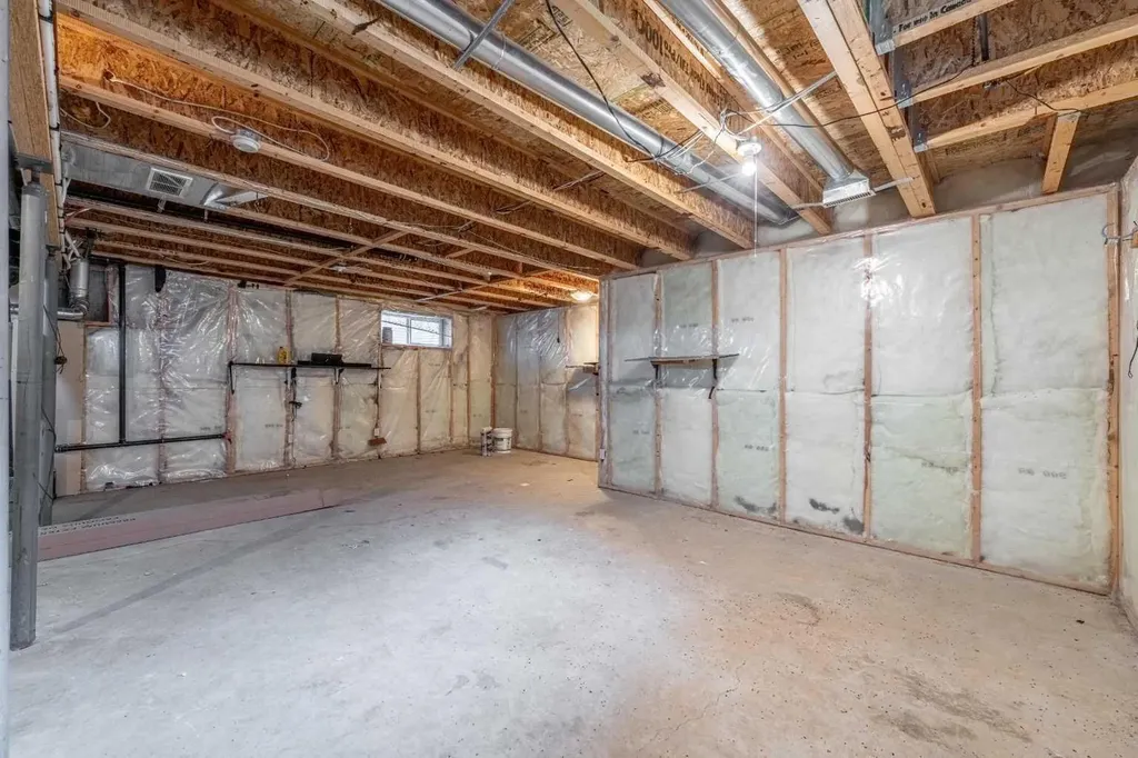 286 Martha's Manor NE Calgary AB T3J4Y6