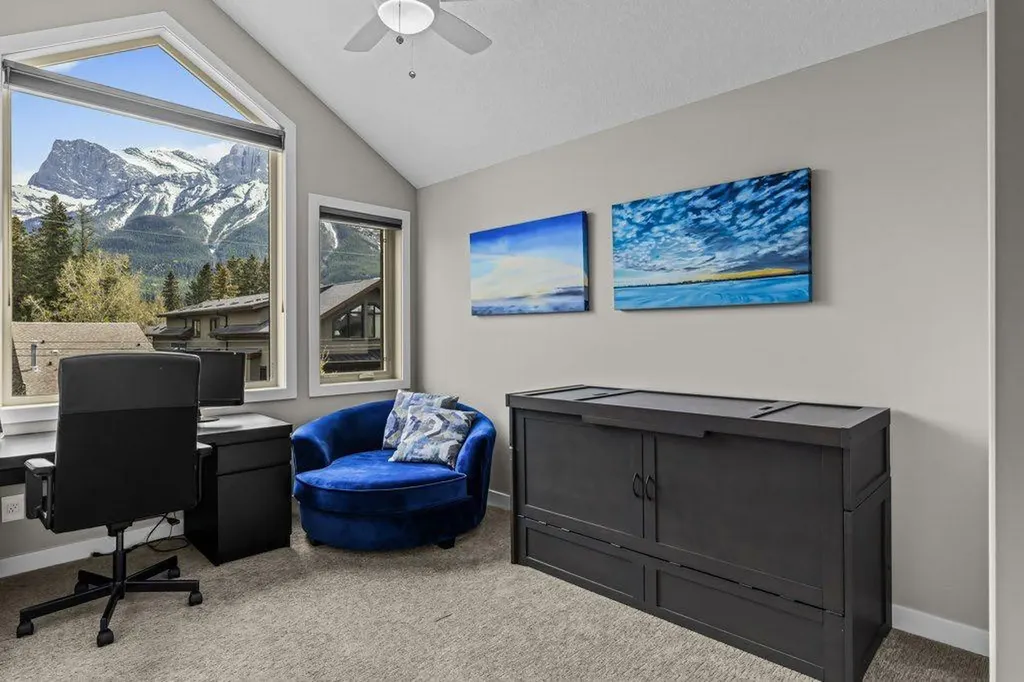 817 4th Street Canmore AB T1W 2G9