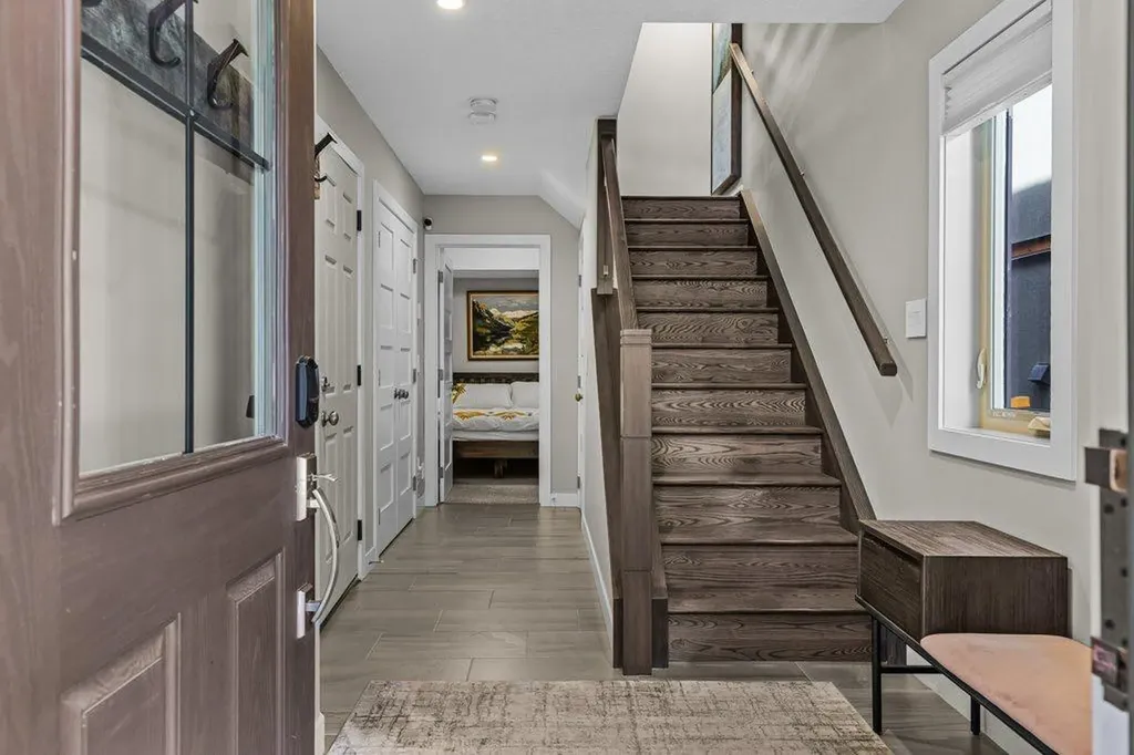 817 4th Street Canmore AB T1W 2G9