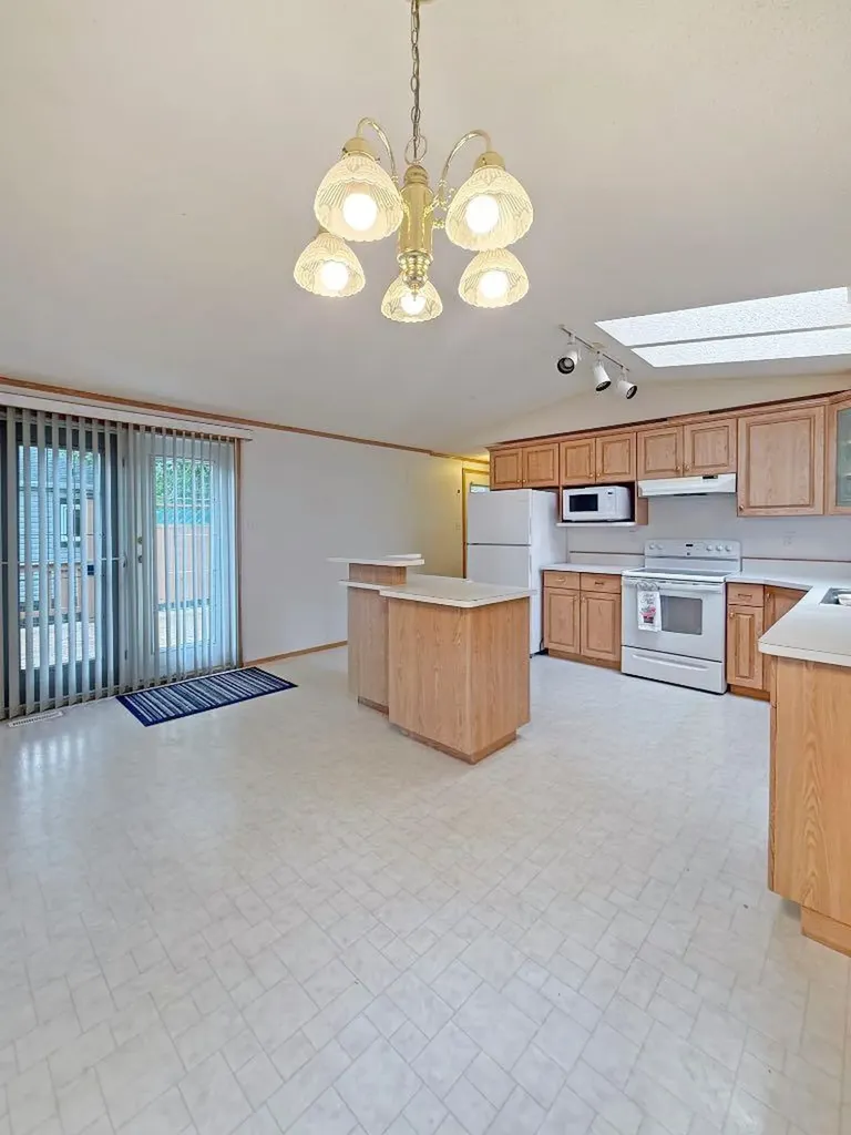 1712 23st Street Coaldale AB T1M 1E3