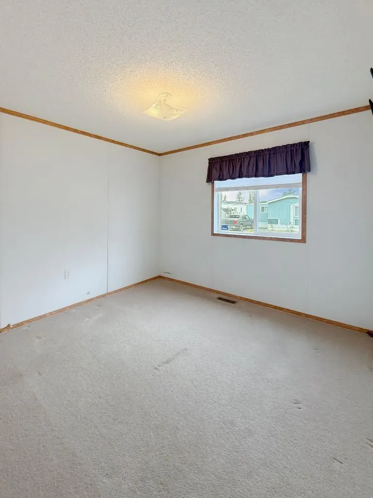 1712 23st Street Coaldale AB T1M 1E3
