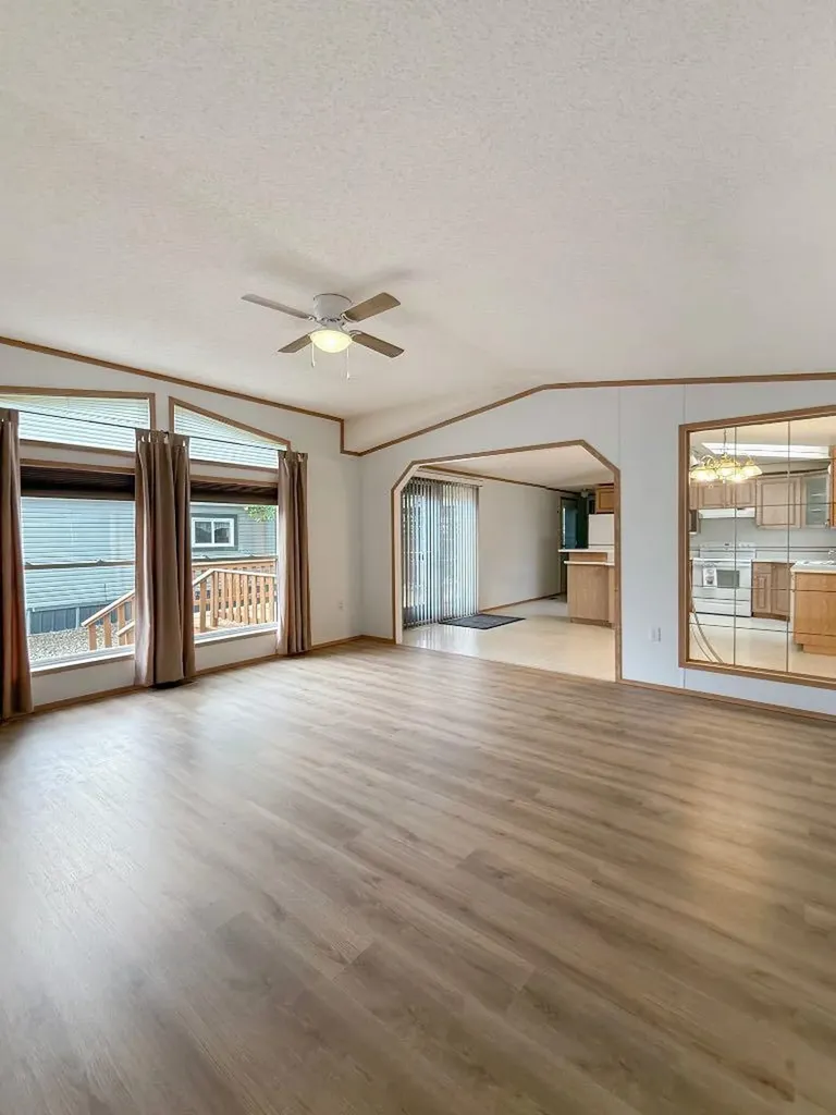 1712 23st Street Coaldale AB T1M 1E3