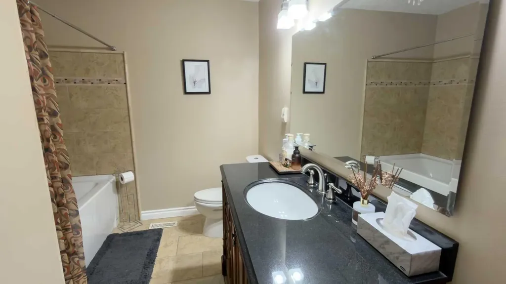 1213 4 Avenue Wainwright AB T9W1G7