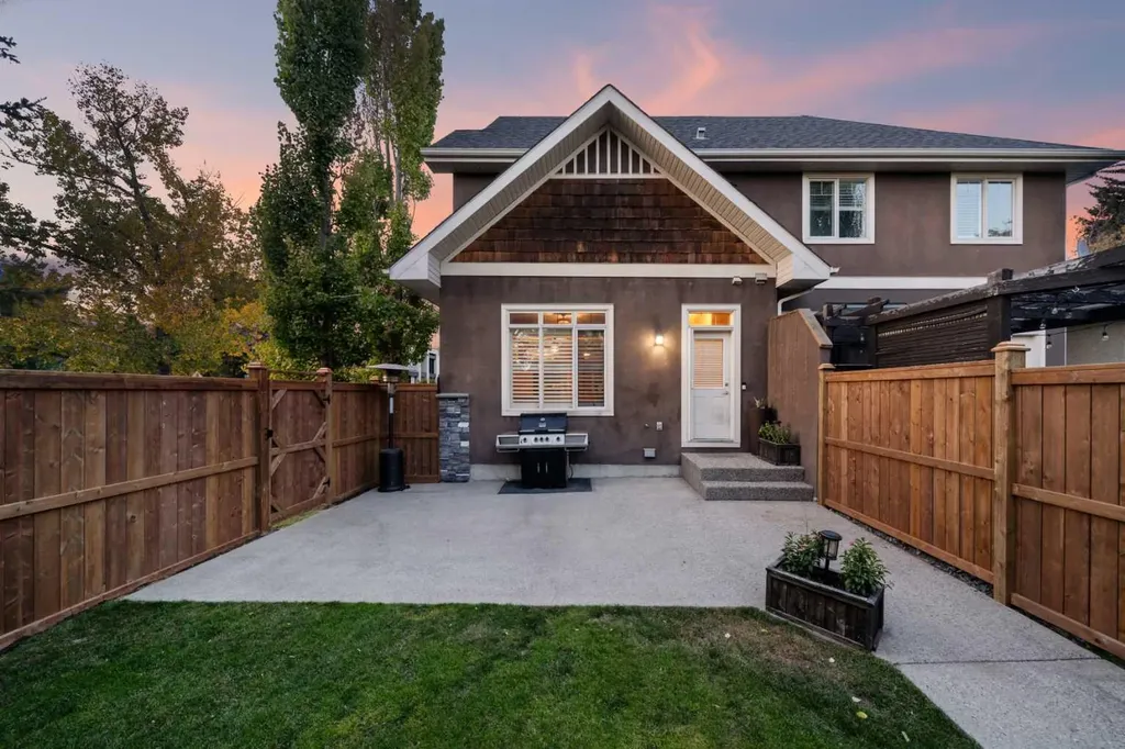 2341 6 Avenue NW Calgary AB T2N 0X3