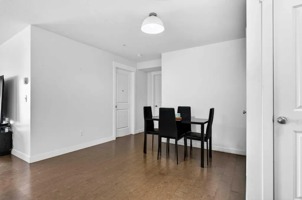 302 Skyview Ranch Drive NE Calgary AB T3N 0P5