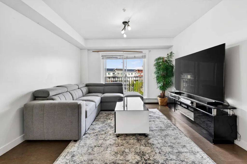 302 Skyview Ranch Drive NE Calgary AB T3N 0P5