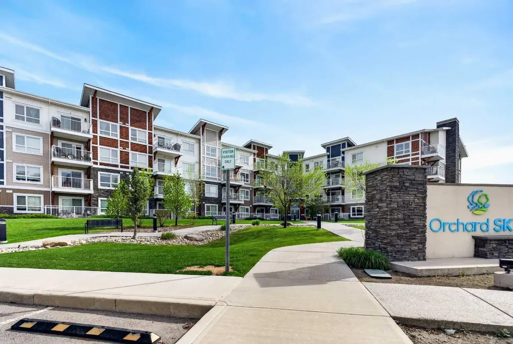 302 Skyview Ranch Drive NE Calgary AB T3N 0P5
