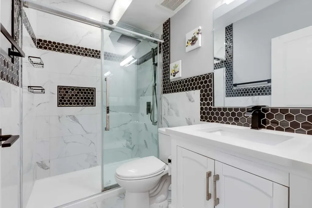 247 Hillcrest Heights SW Airdrie AB T4B 3Z2