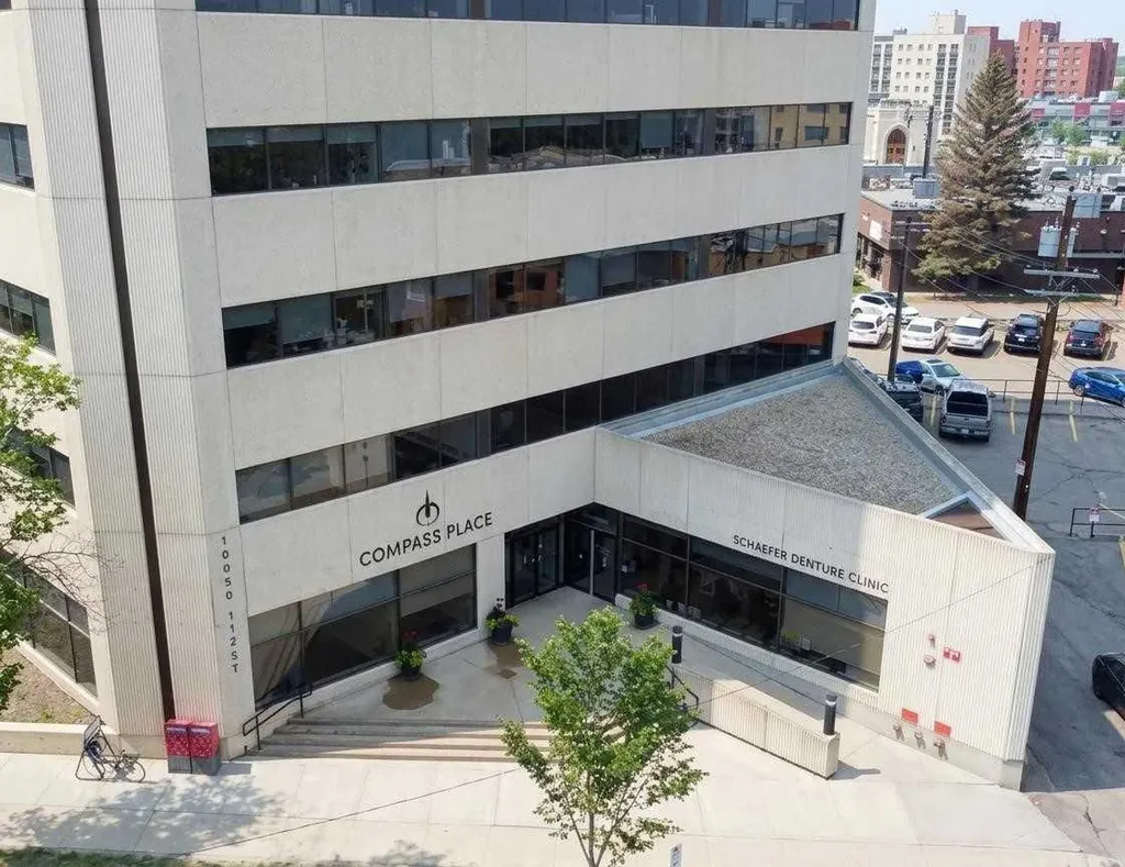 112 Street NW Edmonton AB T5K 2J1