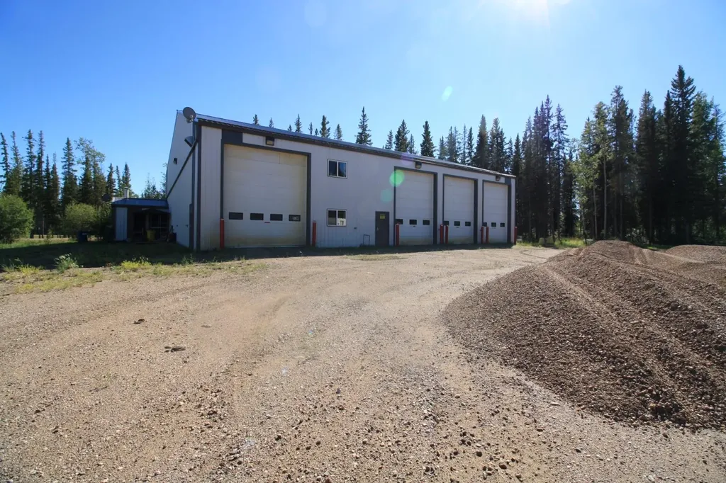 953 Bear Paw Crescent Zama City AB T0H 4E0