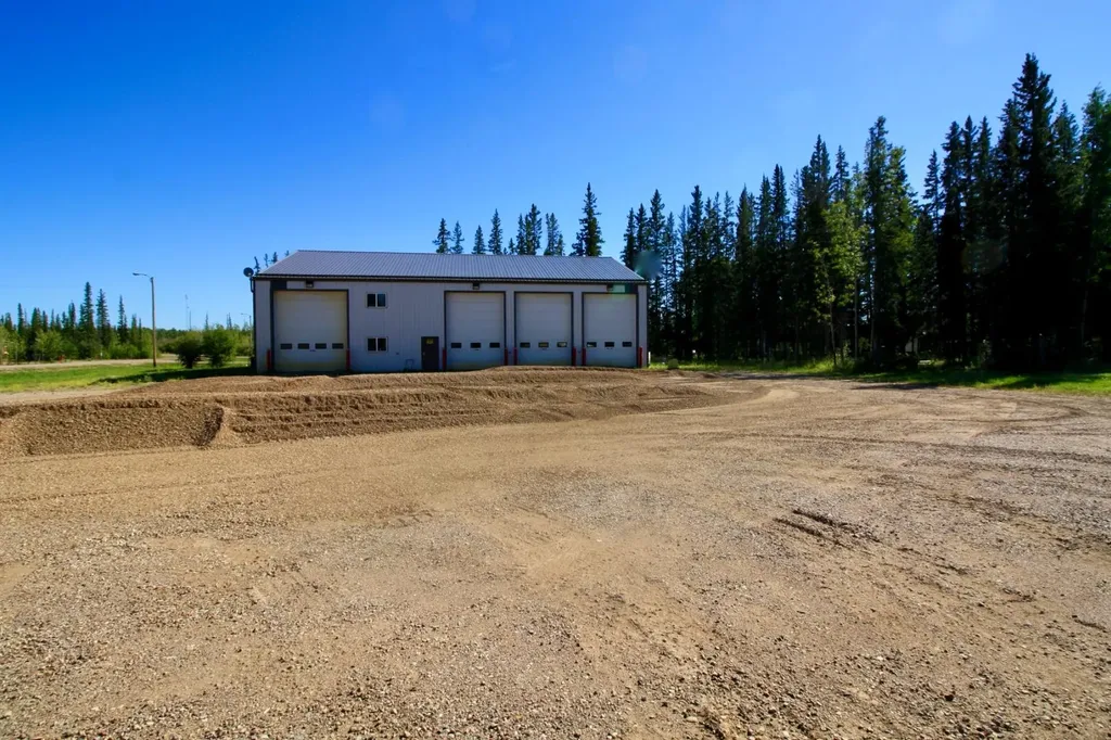 953 Bear Paw Crescent Zama City AB T0H 4E0