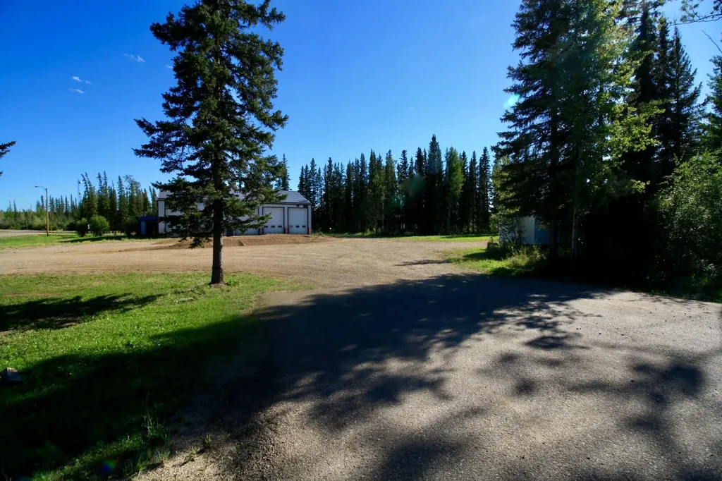 953 Bear Paw Crescent Zama City AB T0H 4E0