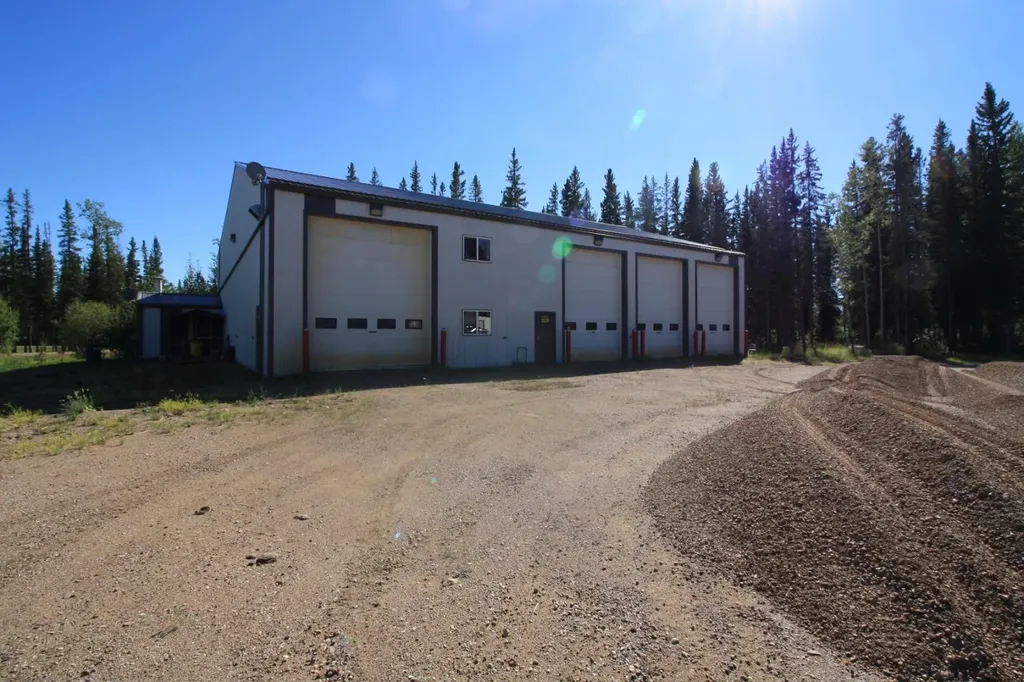 953 Bear Paw Crescent Zama City AB T0H 4E0