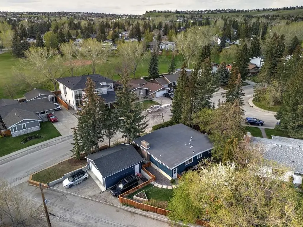 6216 Dalsby Road NW Calgary AB T3A 1M7